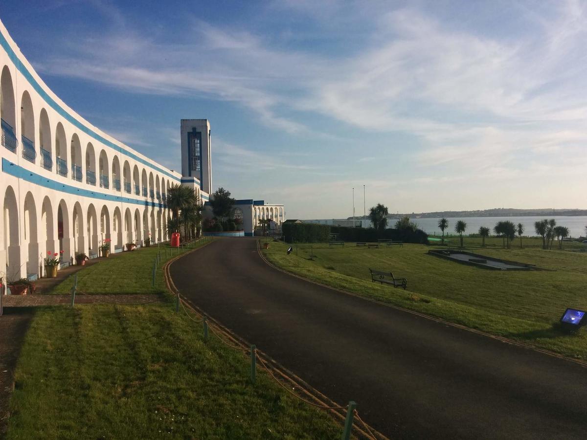 Riviera Hotel Weymouth Exterior photo